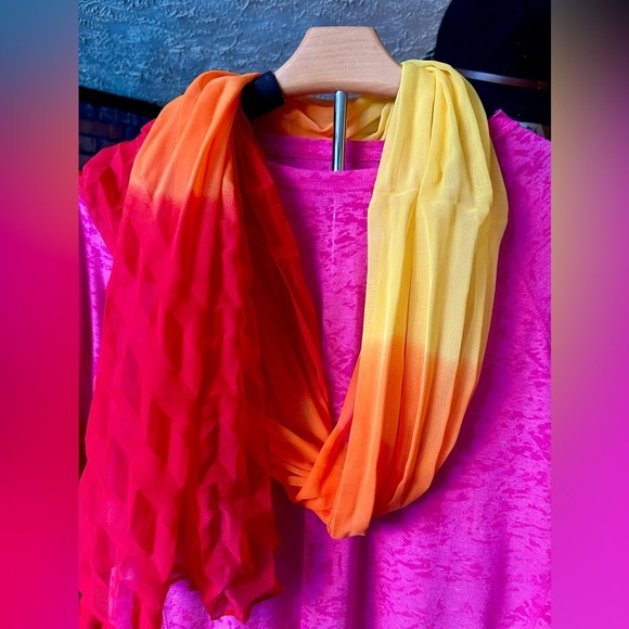 NWT Lux Pleated Fuscia Orange Yellow Soft Scarf Wrap​​ - Picture 5 of 5